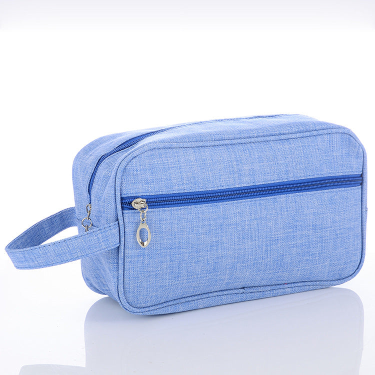 Men's travel wash bag for organizing toiletries and grooming products